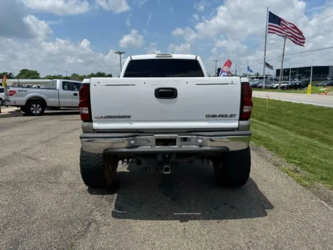 More photos of 2004 Chevrolet Silverado 2500 Crew Cab LS Pickup 4D 6 1/2 ft at Instant Auto Sales Lancaster, OH