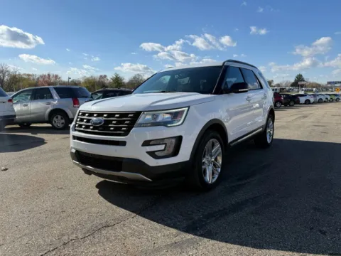 Another view of 2017 Ford Explorer XLT Sport Utility 4D for sale in Lancaster, OH at Instant Auto Sales Lancaster