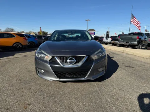 Photos of 2016 Nissan Maxima SL Sedan 4D for sale in Lancaster, OH at Instant Auto Sales Lancaster