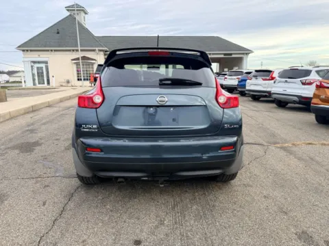 More photos of 2011 Nissan JUKE SL Sport Utility 4D at Instant Auto Sales Lancaster, OH