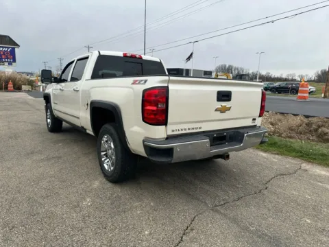 More photos of 2014 Chevrolet Silverado 1500 Crew Cab Z71 LTZ Pickup 4D 6 1/2 ft at Instant Auto Sales Lancaster, OH