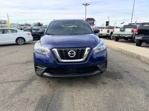 Photos of 2020 Nissan Kicks SV Sport Utility 4D for sale in Lancaster, OH at Instant Auto Sales Lancaster