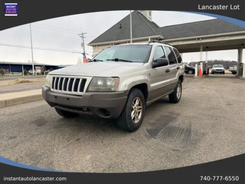 Gold 2004 Jeep Grand Cherokee Laredo Sport Utility 4D for sale in Lancaster, OH