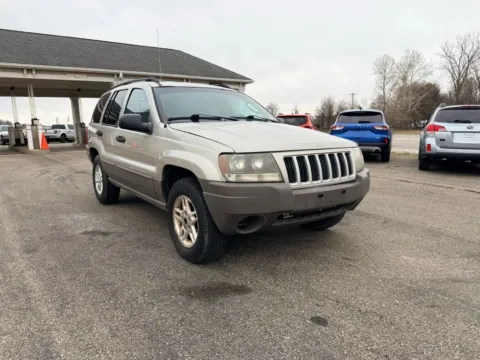Another view of 2004 Jeep Grand Cherokee Laredo Sport Utility 4D for sale in Lancaster, OH at Instant Auto Sales Lancaster
