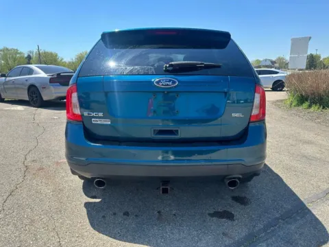 More photos of 2011 Ford Edge SEL Sport Utility 4D at Instant Auto Sales Lancaster, OH
