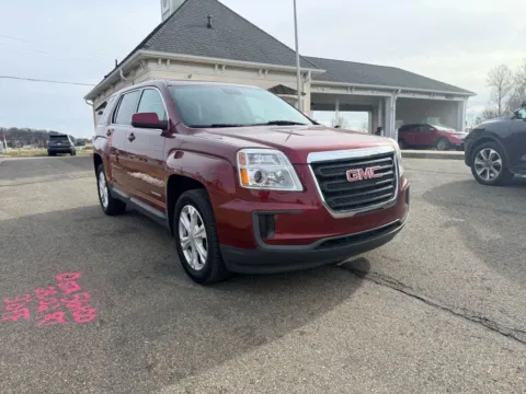 Another view of 2017 GMC Terrain SLE-1 Sport Utility 4D for sale in Lancaster, OH at Instant Auto Sales Lancaster