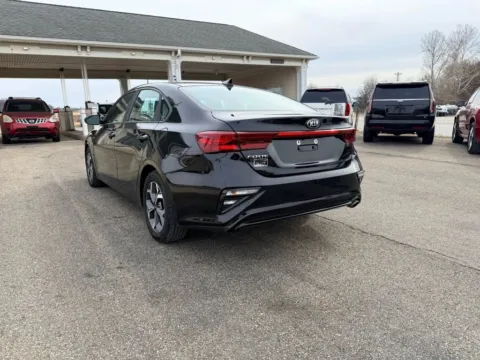 More photos of 2020 Kia Forte LXS Sedan 4D at Instant Auto Sales Lancaster, OH