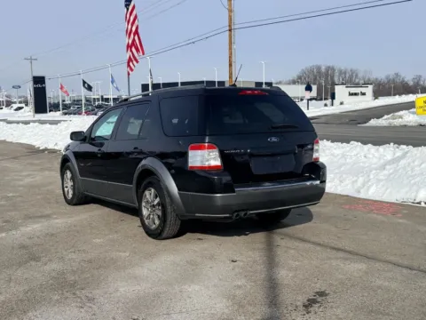 More photos of 2009 Ford Taurus X SEL Sport Utility 4D at Instant Auto Sales Lancaster, OH