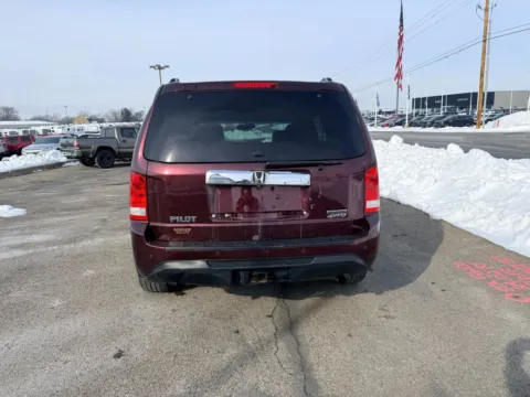 More photos of 2012 Honda Pilot Touring Sport Utility 4D at Instant Auto Sales Lancaster, OH