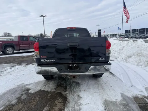 More photos of 2007 Toyota Tundra Double Cab SR5 Pickup 4D 6 1/2 ft at Instant Auto Sales Lancaster, OH