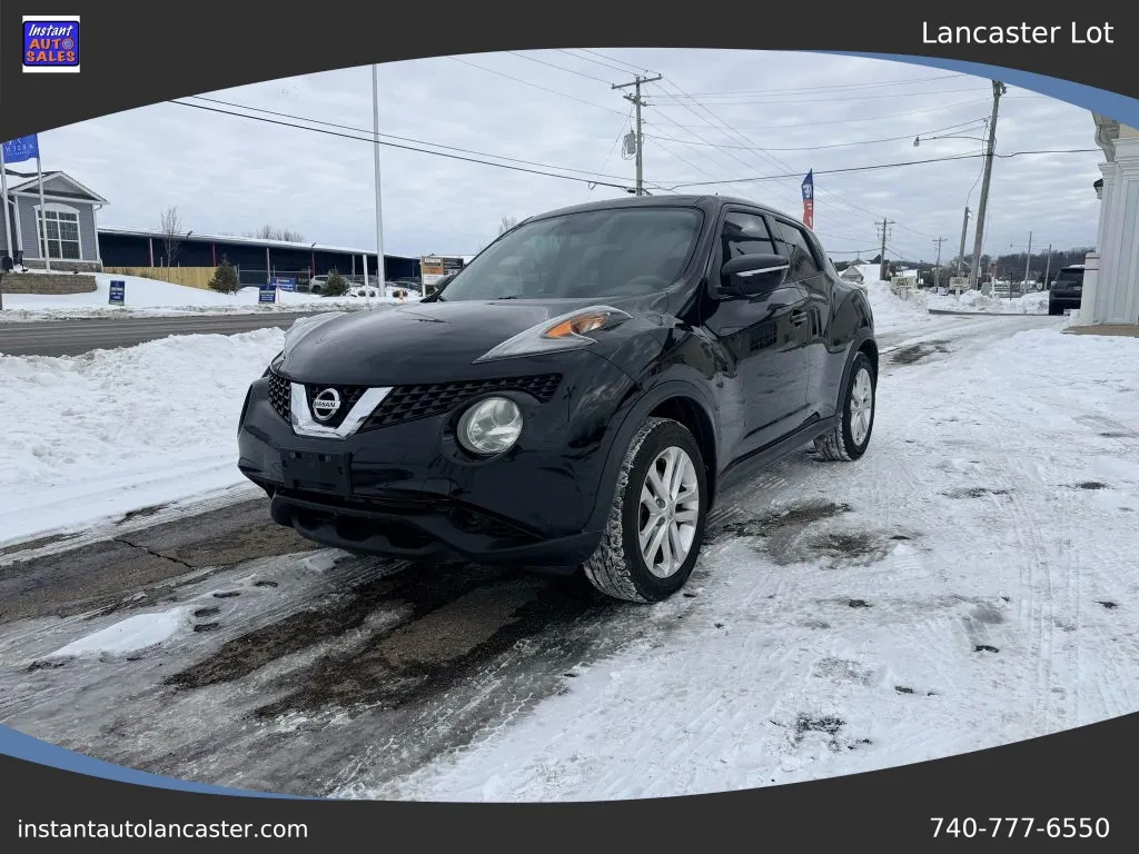 Black 2016 Nissan JUKE S Sport Utility 4D for sale in Lancaster, OH
