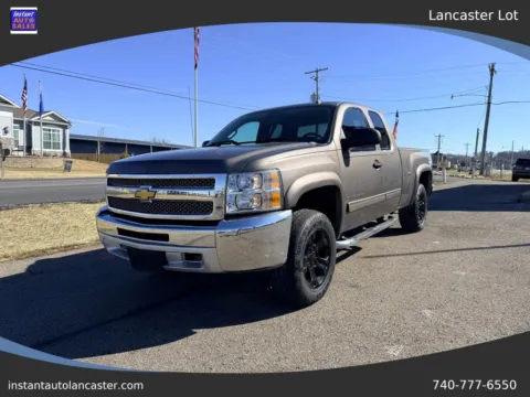 Brown 2013 Chevrolet Silverado 1500 Extended Cab LT Pickup 4D 6 1/2 ft for sale in Lancaster, OH