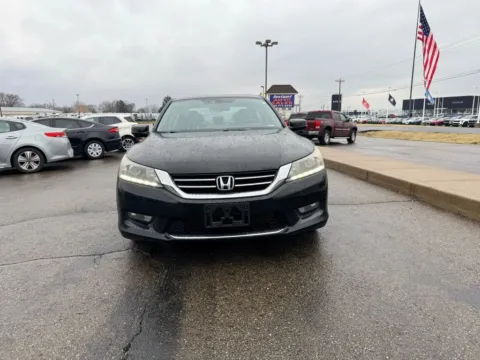 Photos of 2014 Honda Accord EX-L Sedan 4D for sale in Lancaster, OH at Instant Auto Sales Lancaster