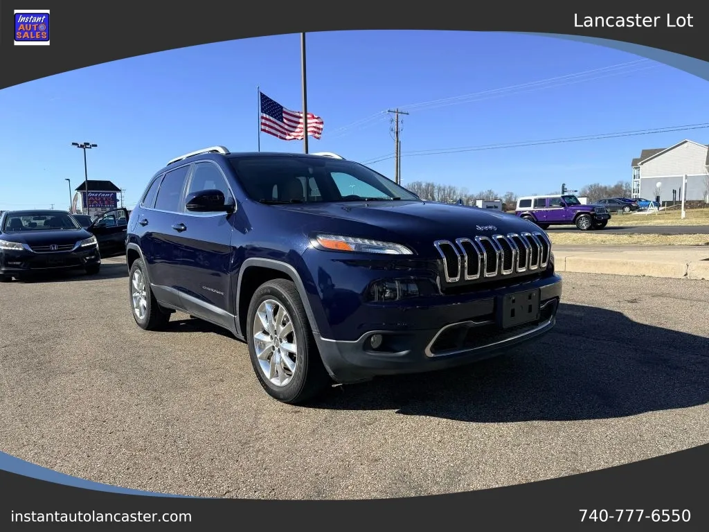 Blue 2015 Jeep Cherokee Limited Sport Utility 4D for sale in Lancaster, OH