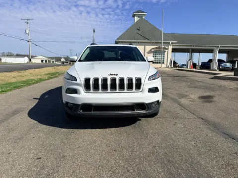 Photos of 2017 Jeep Cherokee Latitude Sport Utility 4D for sale in Lancaster, OH at Instant Auto Sales Lancaster