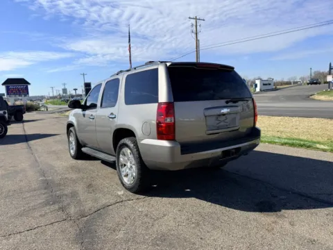 More photos of 2007 Chevrolet Tahoe LTZ Sport Utility 4D at Instant Auto Sales Lancaster, OH