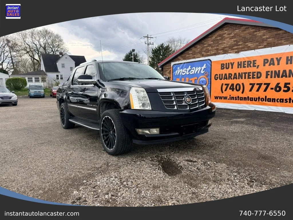 Black 2007 Cadillac Escalade EXT Sport Utility Pickup 4D 5 1/4 ft for sale in Lancaster, OH