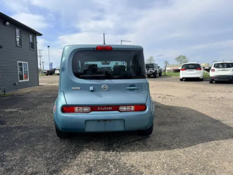 More photos of 2010 Nissan cube SL Wagon 4D at Instant Auto Sales Lancaster, OH