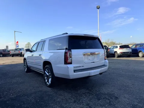 More photos of 2016 GMC Yukon XL Denali Sport Utility 4D at Instant Auto Sales Lancaster, OH