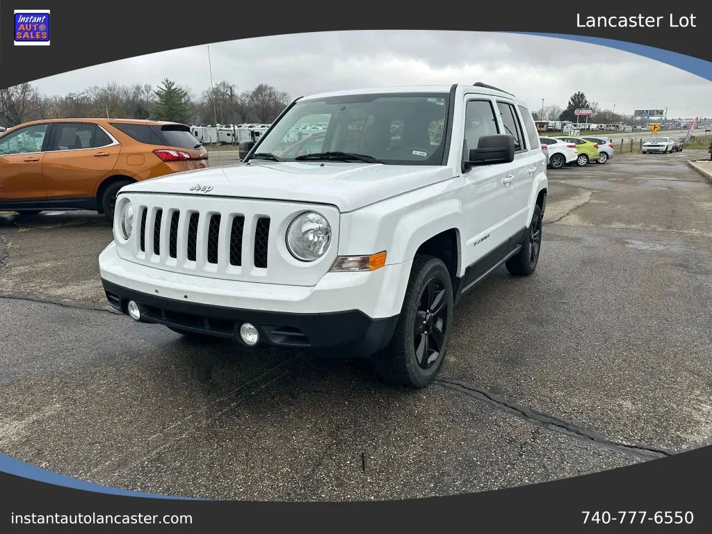 White 2015 Jeep Patriot Latitude Sport Utility 4D for sale in Lancaster, OH