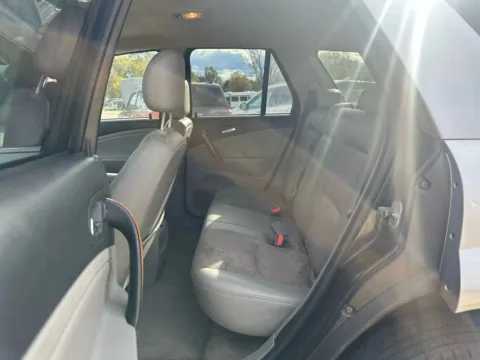 More photos of 2006 Saturn VUE Sport Utility 4D at Instant Auto Sales Lancaster, OH