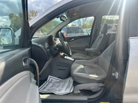 Another view of 2006 Saturn VUE Sport Utility 4D for sale in Lancaster, OH at Instant Auto Sales Lancaster