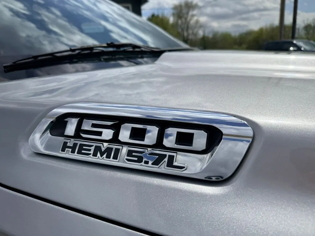 2019 RAM Ram 1500 Pickup Laramie - Photo 13