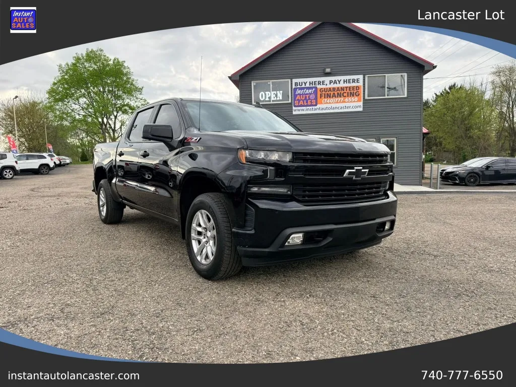 2021 Chevrolet Silverado 1500 Crew Cab RST Pickup 4D 5 3/4 ft for sale in Lancaster, OH