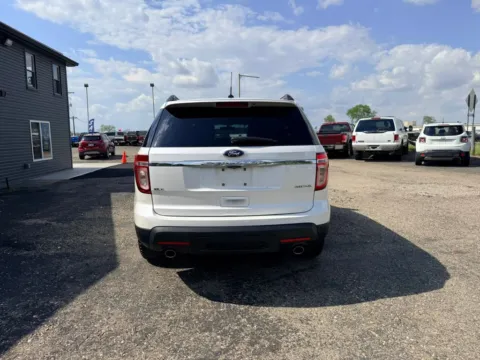 More photos of 2014 Ford Explorer XLT Sport Utility 4D at Instant Auto Sales Lancaster, OH