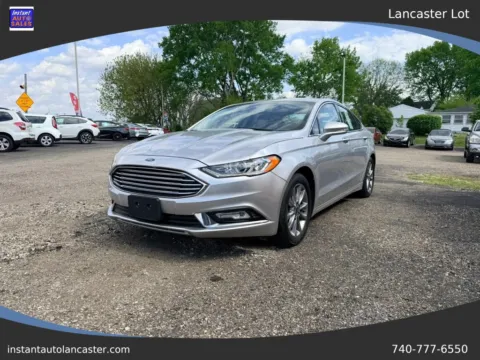 Silver 2017 Ford Fusion SE Sedan 4D for sale in Lancaster, OH