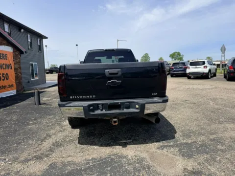 More photos of 2008 Chevrolet Silverado 3500 HD Crew Cab LTZ Pickup 4D 8 ft at Instant Auto Sales Lancaster, OH