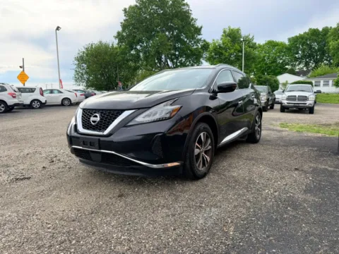 Another view of 2020 Nissan Murano SV Sport Utility 4D for sale in Lancaster, OH at Instant Auto Sales Lancaster