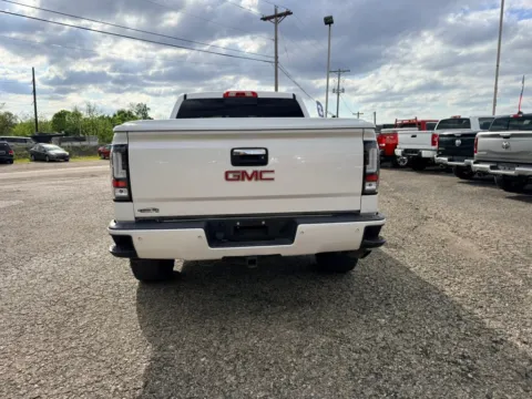 More photos of 2017 GMC Sierra 1500 Crew Cab Denali Pickup 4D 5 3/4 ft at Instant Auto Sales Lancaster, OH