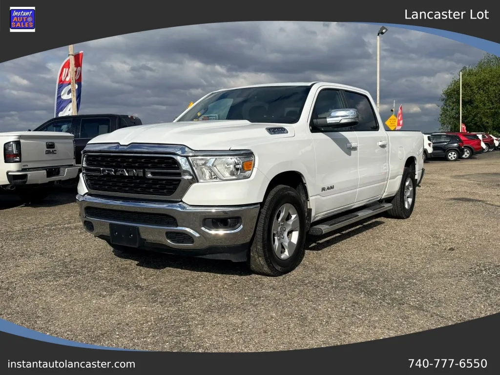 White 2022 Ram 1500 Crew Cab Big Horn Pickup 4D 6 1/3 ft for sale in Lancaster, OH