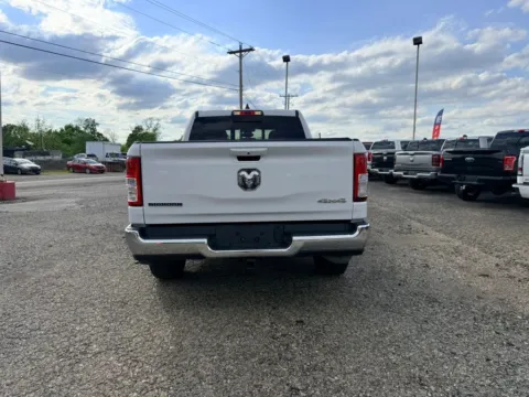 More photos of 2022 Ram 1500 Crew Cab Big Horn Pickup 4D 6 1/3 ft at Instant Auto Sales Lancaster, OH