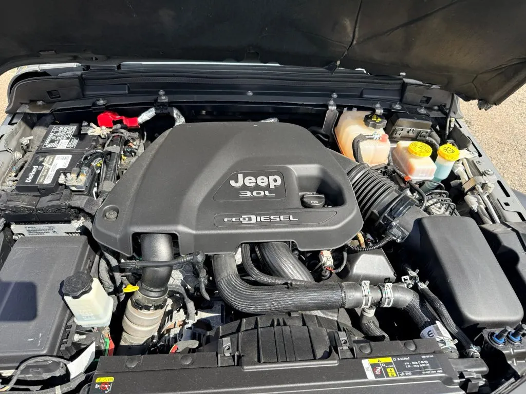2020 Jeep Wrangler Unlimited Sport - Photo 11