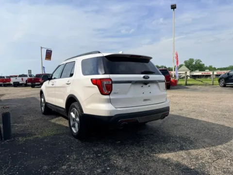 More photos of 2017 Ford Explorer XLT Sport Utility 4D at Instant Auto Sales Lancaster, OH
