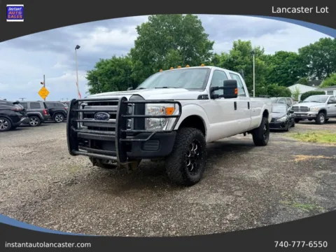 Unknown 2012 Ford F350 Super Duty Crew Cab XL Pickup 4D 8 ft for sale in Lancaster, OH