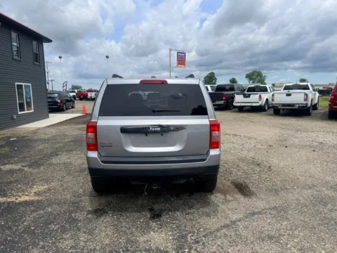 More photos of 2016 Jeep Patriot Sport SUV 4D at Instant Auto Sales Lancaster, OH
