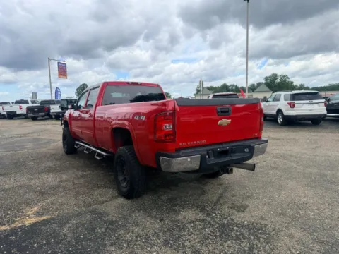 More photos of 2007 Chevrolet Silverado 2500 HD Crew Cab LTZ Pickup 4D 8 ft at Instant Auto Sales Lancaster, OH