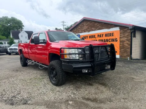 Another view of 2007 Chevrolet Silverado 2500 HD Crew Cab LTZ Pickup 4D 8 ft for sale in Lancaster, OH at Instant Auto Sales Lancaster