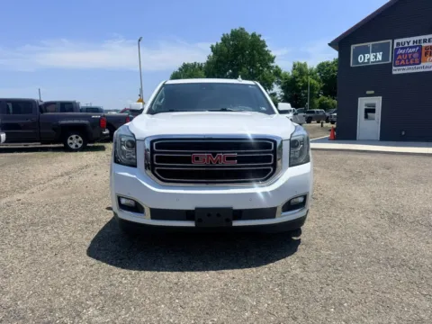 Photos of 2020 GMC Yukon XL SLT Sport Utility 4D for sale in Lancaster, OH at Instant Auto Sales Lancaster