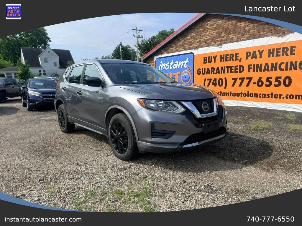 Black 2017 Nissan Rogue S (2017.5) Sport Utility 4D for sale in Lancaster, OH
