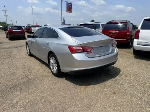 More photos of 2019 Chevrolet Malibu LT Sedan 4D at Instant Auto Sales Lancaster, OH