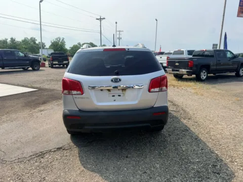 More photos of 2013 Kia Sorento LX Sport Utility 4D at Instant Auto Sales Lancaster, OH
