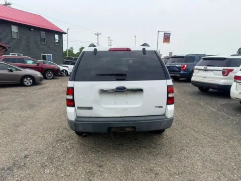 More photos of 2007 Ford Explorer XLT Sport Utility 4D at Instant Auto Sales Lancaster, OH