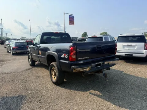 More photos of 2007 Chevrolet Silverado (Classic) 3500 Regular Cab LS Pickup 2D 8 ft at Instant Auto Sales Lancaster, OH