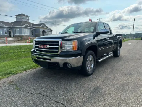 Another view of 2013 GMC Sierra 1500 Extended Cab SLE Pickup 4D 6 1/2 ft for sale in Lancaster, OH at Instant Auto Sales Lancaster