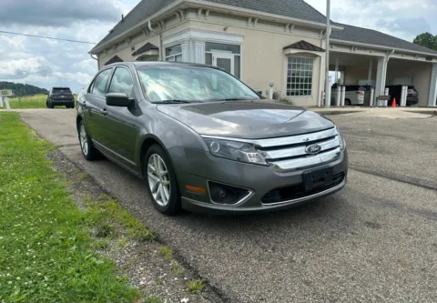 Another view of 2010 Ford Fusion SEL Sedan 4D for sale in Lancaster, OH at Instant Auto Sales Lancaster