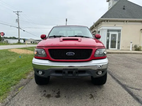 Photos of 2001 Ford F-150 Super Cab Short Bed 4D for sale in Lancaster, OH at Instant Auto Sales Lancaster